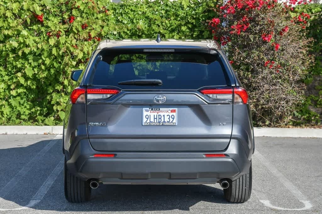 2024 Toyota RAV4 LE 7