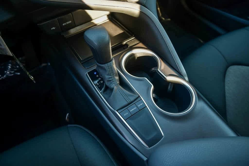 Thumbnail: 2024 Toyota Camry - 21