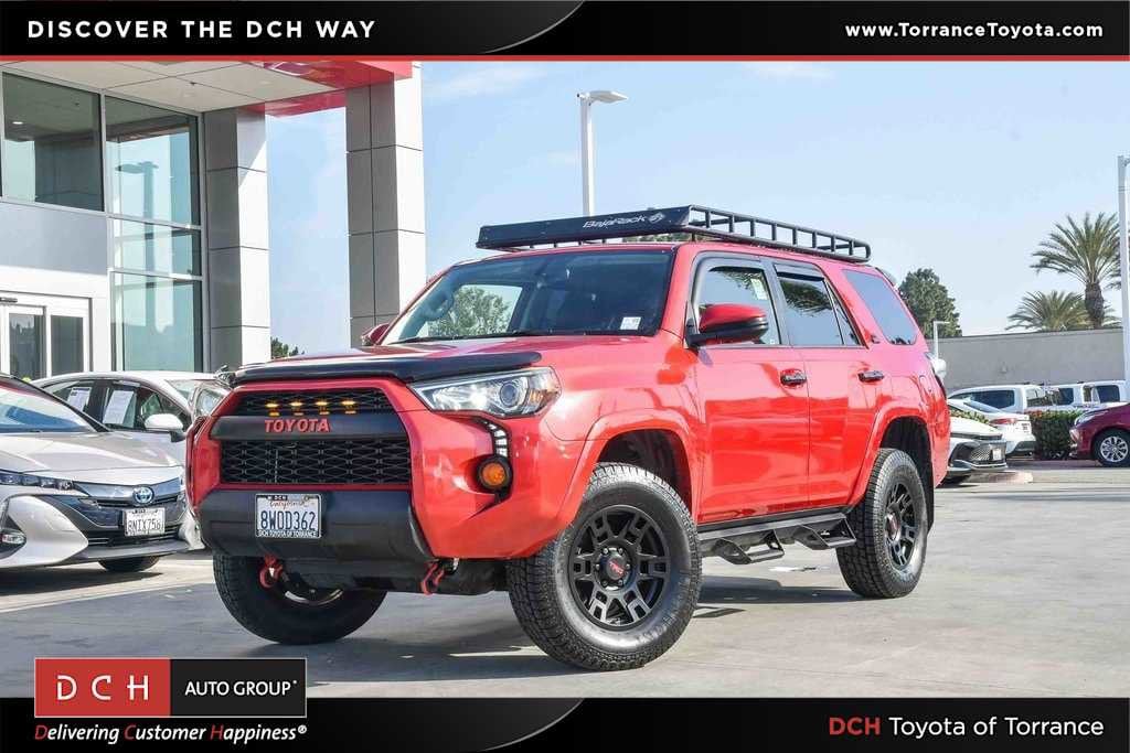2017 Toyota 4Runner SR5 Premium's photo