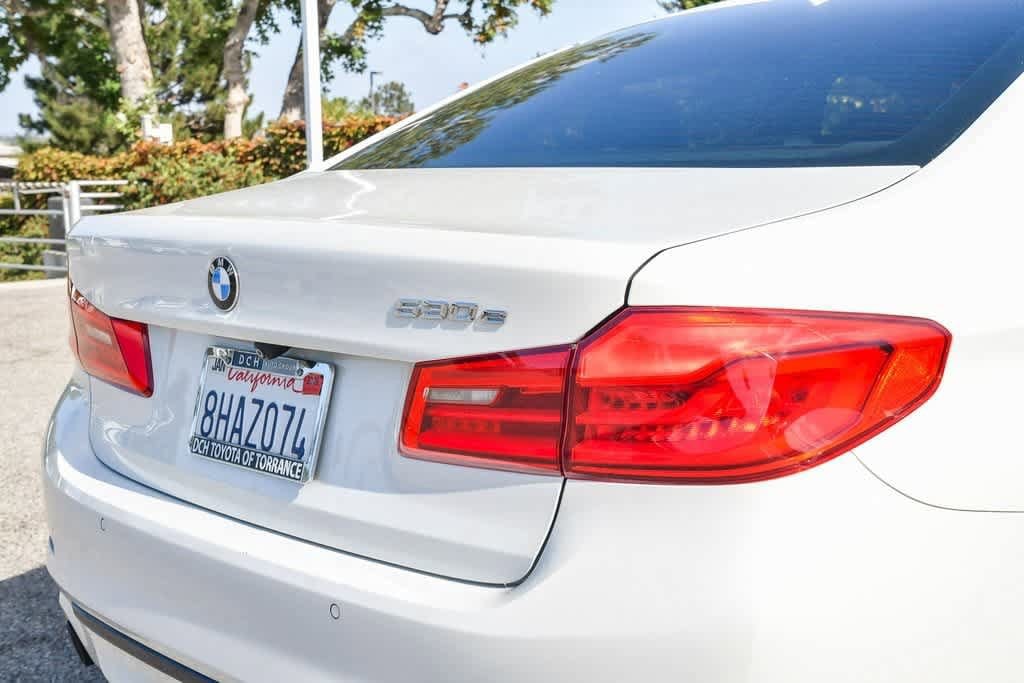 Thumbnail: 2019 BMW 5 Series - 9