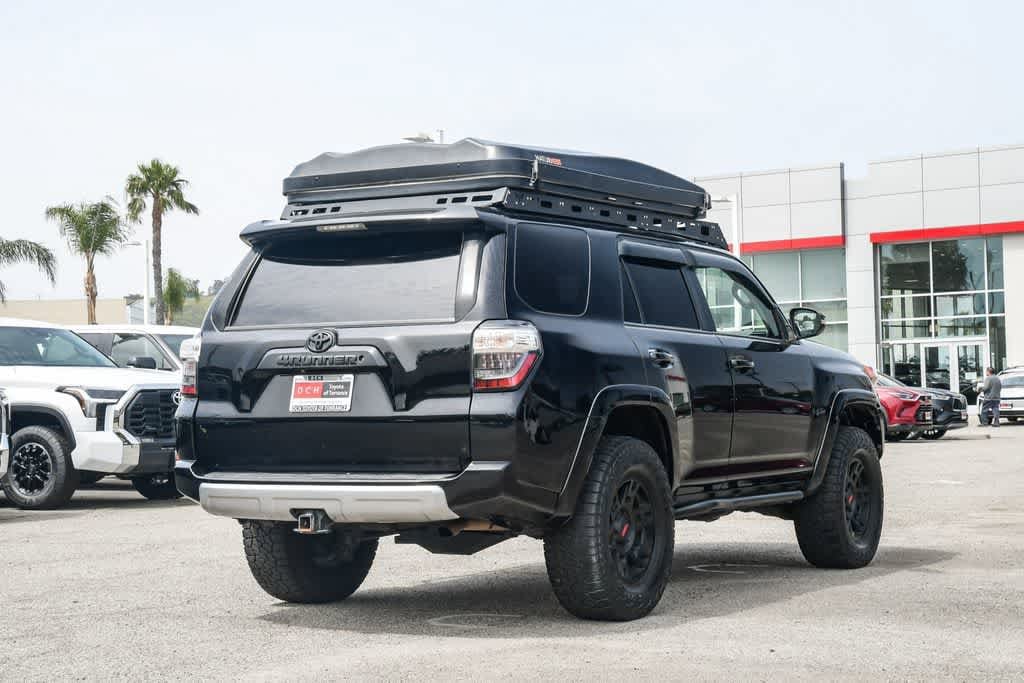 2019 Toyota 4Runner TRD Off-Road Premium photo 6