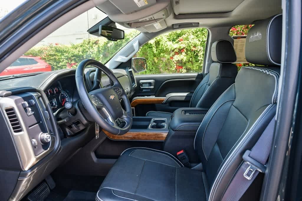 Thumbnail: 2017 Chevrolet Silverado 1500 - 21