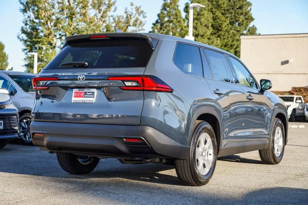 Thumbnail: 2026 Toyota Grand Highlander - 6