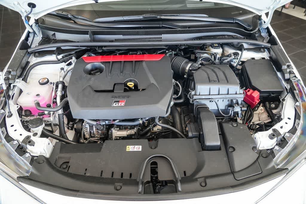 2026 Toyota GR Corolla - Photo 26