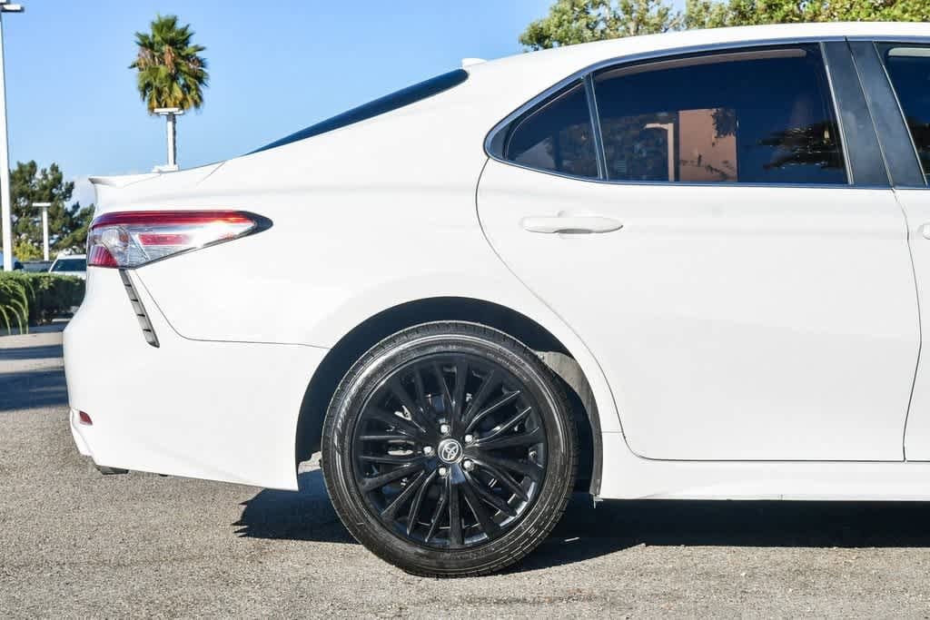 Thumbnail: 2020 Toyota Camry - 10