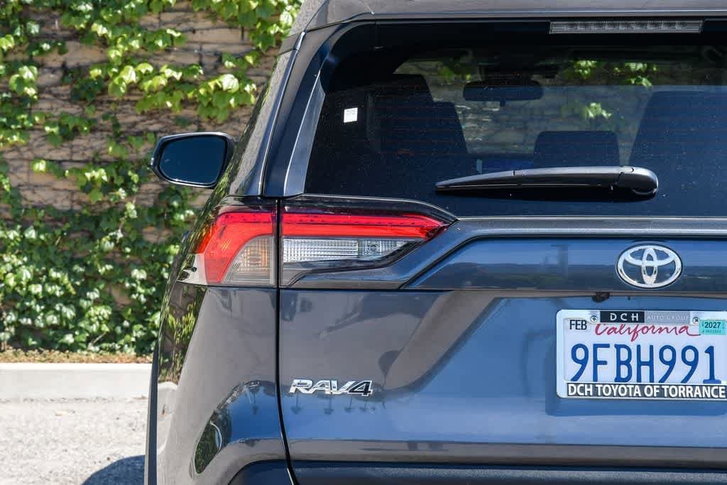 Thumbnail: 2023 Toyota RAV4 - 6