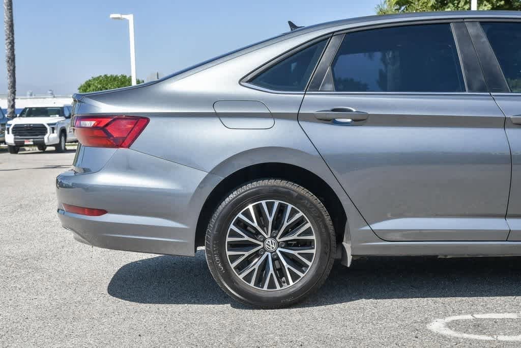 Thumbnail: 2021 Volkswagen Jetta - 10