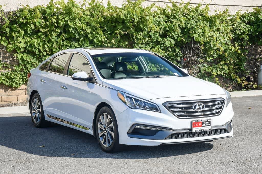 Thumbnail: 2017 Hyundai Sonata - 3