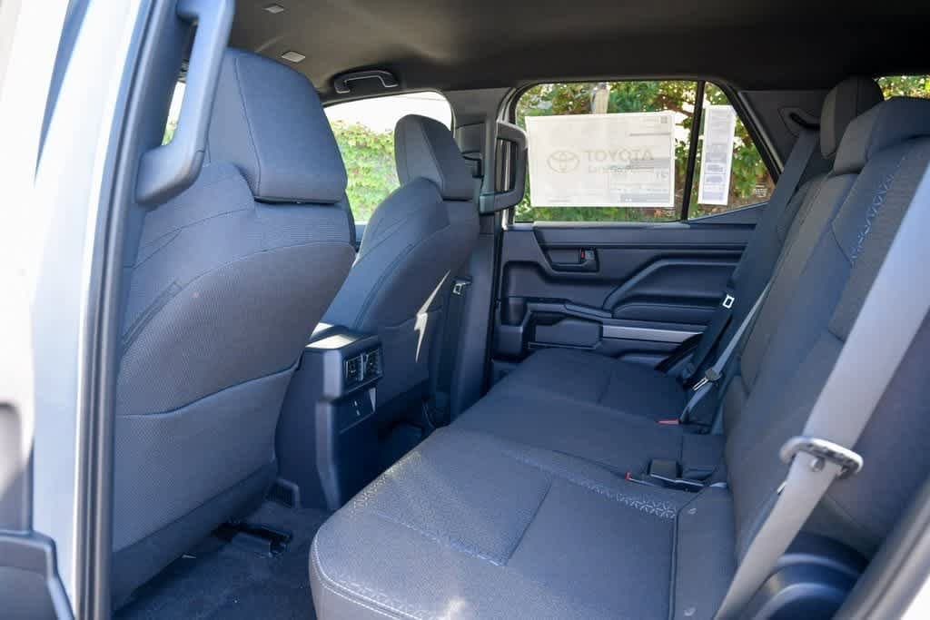 Thumbnail: 2025 Toyota 4Runner - 19