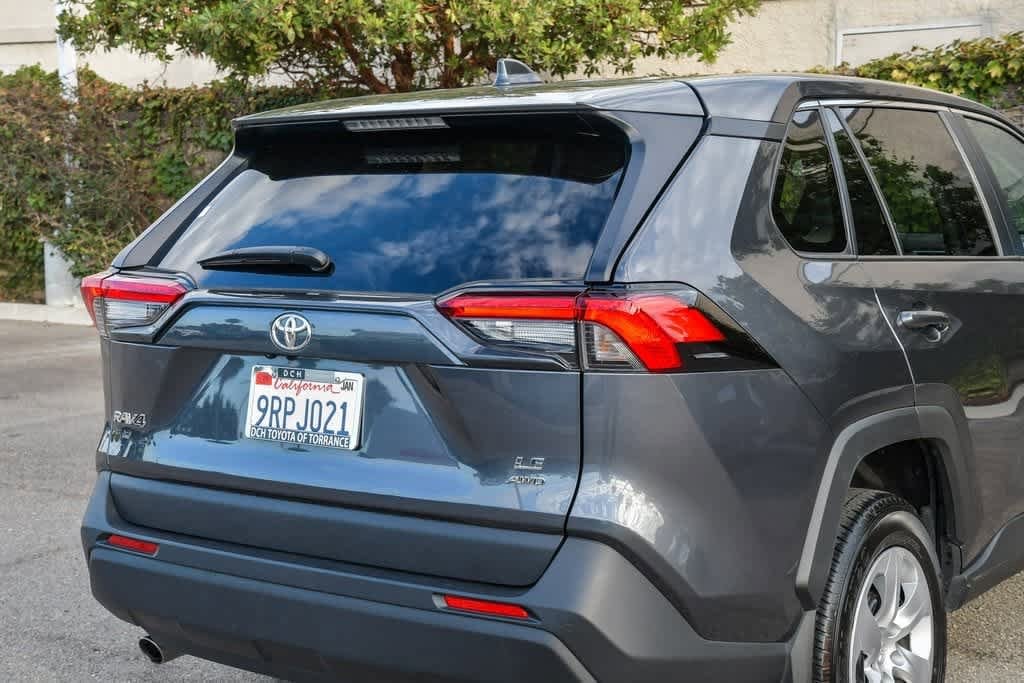 Thumbnail: 2025 Toyota RAV4 - 9