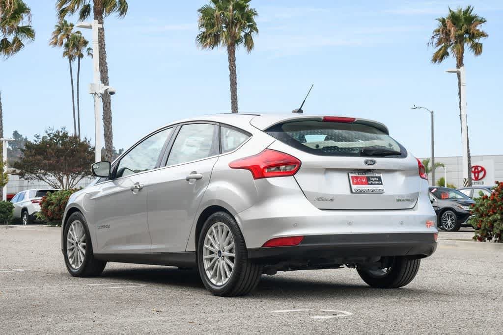 Thumbnail: 2017 Ford Focus - 7