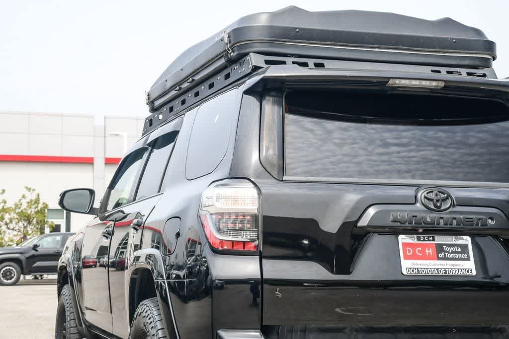2019 Toyota 4Runner TRD Off-Road Premium photo 5