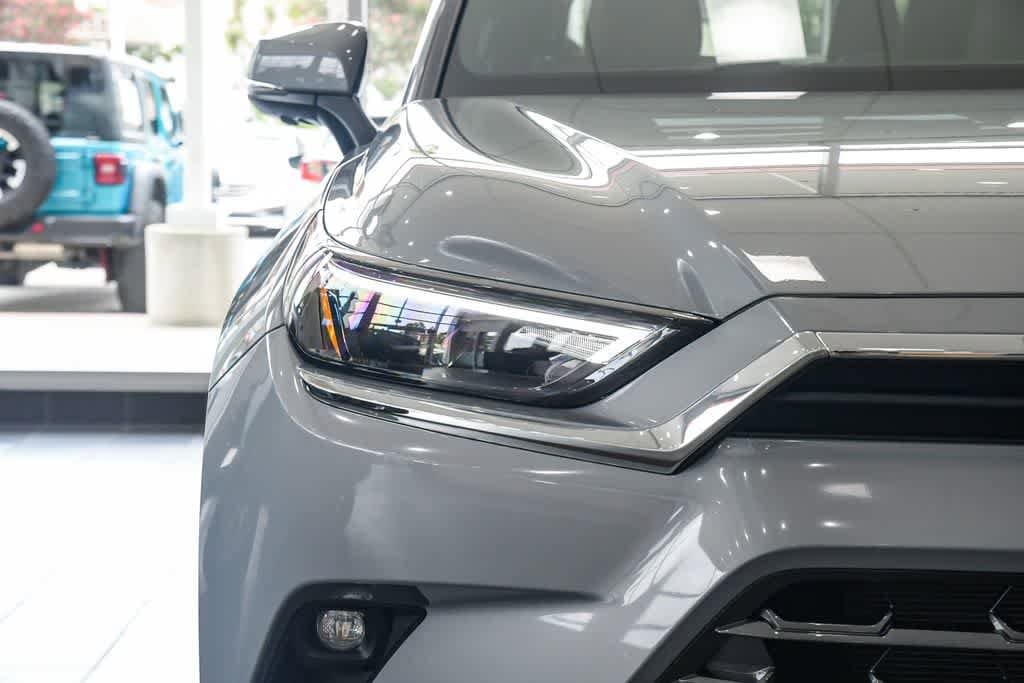 Thumbnail: 2026 Toyota Grand Highlander - 6