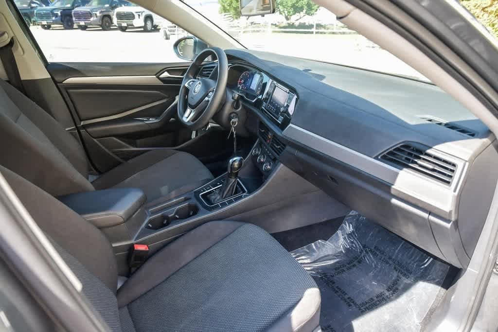 Thumbnail: 2021 Volkswagen Jetta - 15