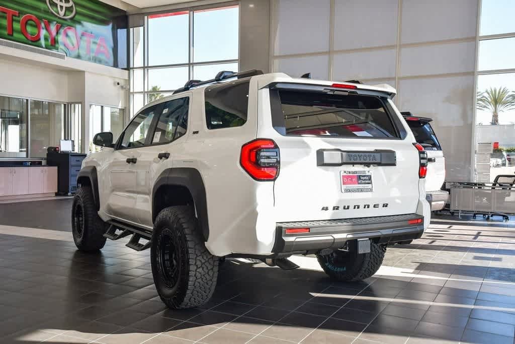Thumbnail: 2025 Toyota 4Runner - 7