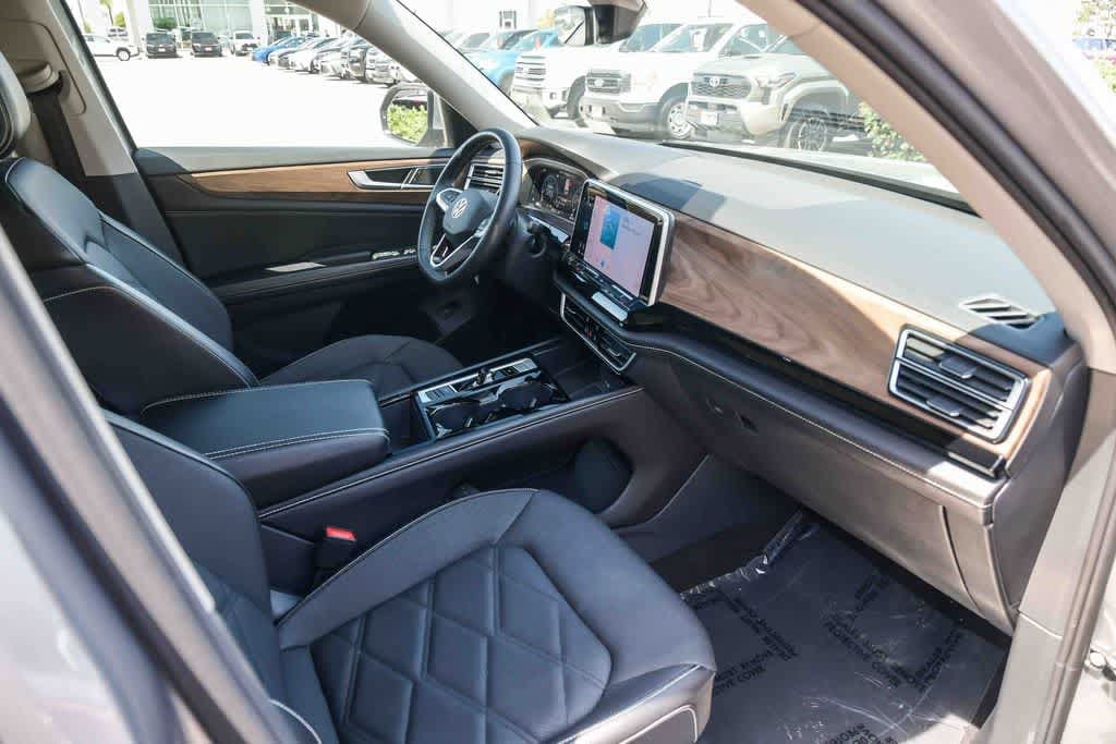 Thumbnail: 2024 Volkswagen Atlas - 14