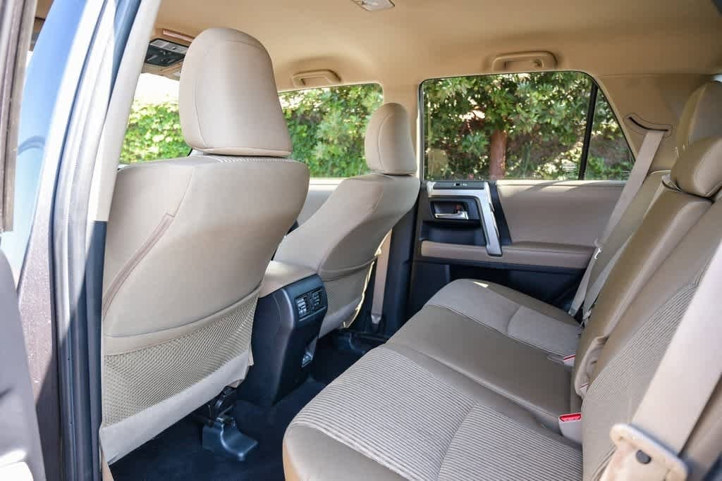 Thumbnail: 2023 Toyota 4Runner - 18