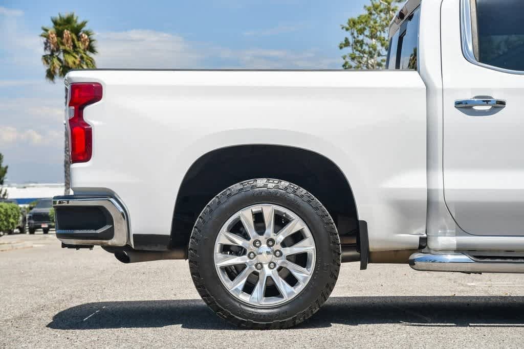 Thumbnail: 2021 Chevrolet Silverado 1500 - 12