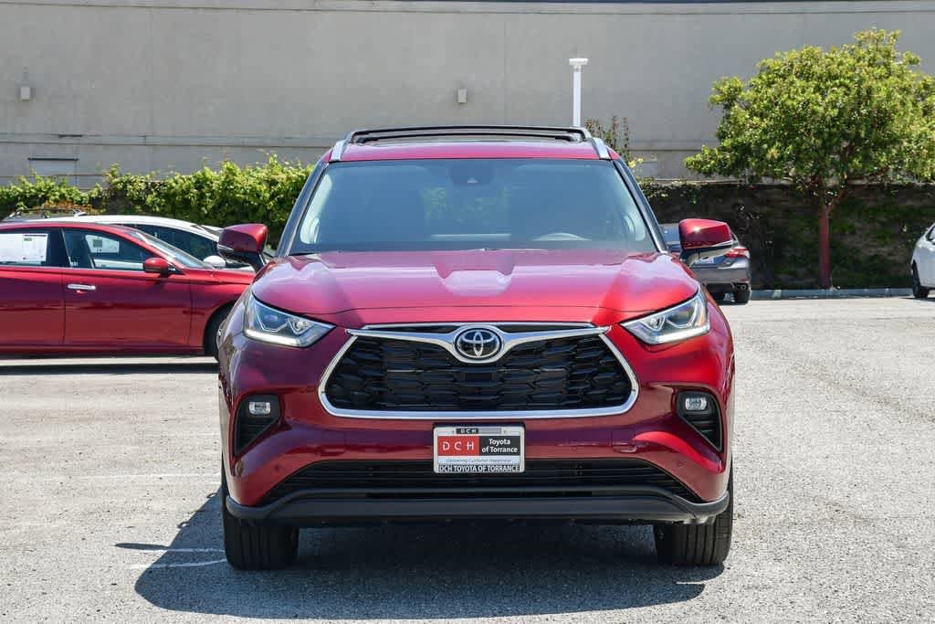 Thumbnail: 2026 Toyota Highlander - 2