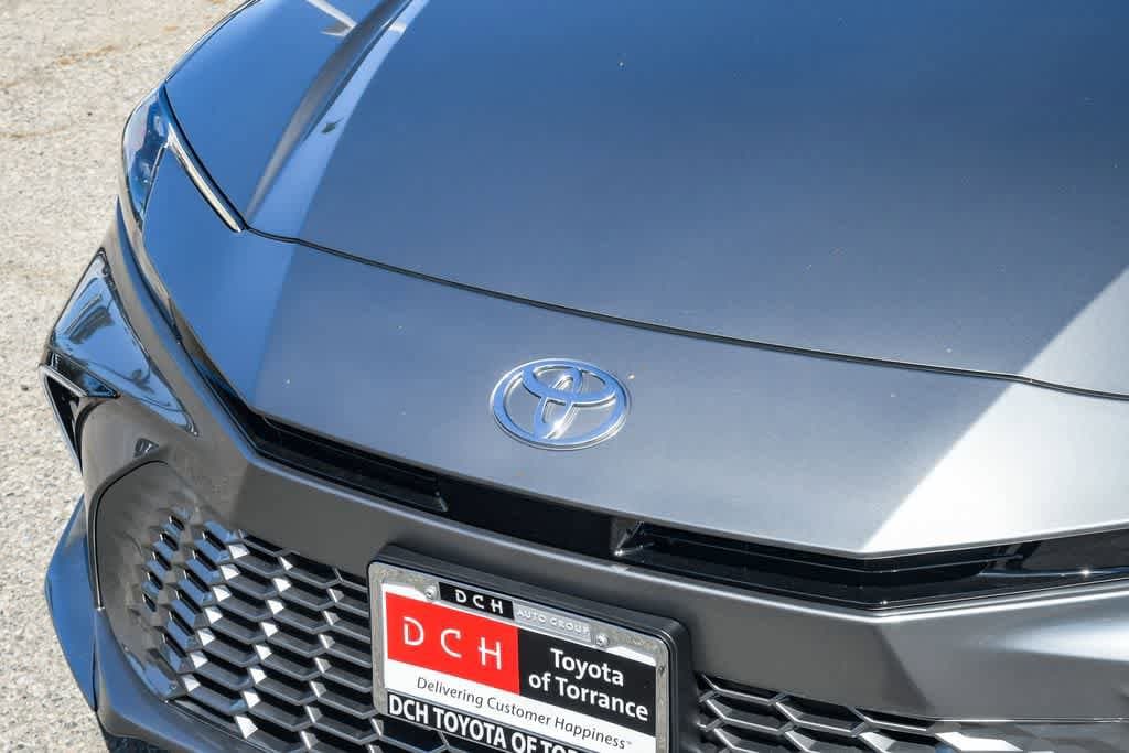 Thumbnail: 2026 Toyota Camry - 5