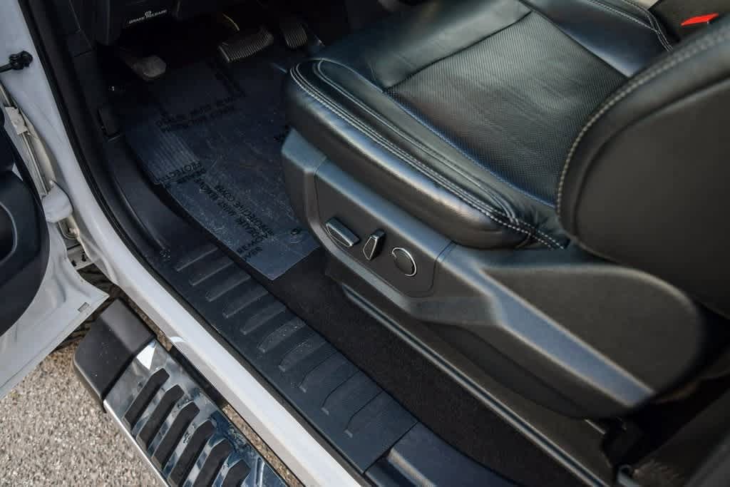 Thumbnail: 2019 Ford F-250 - 27