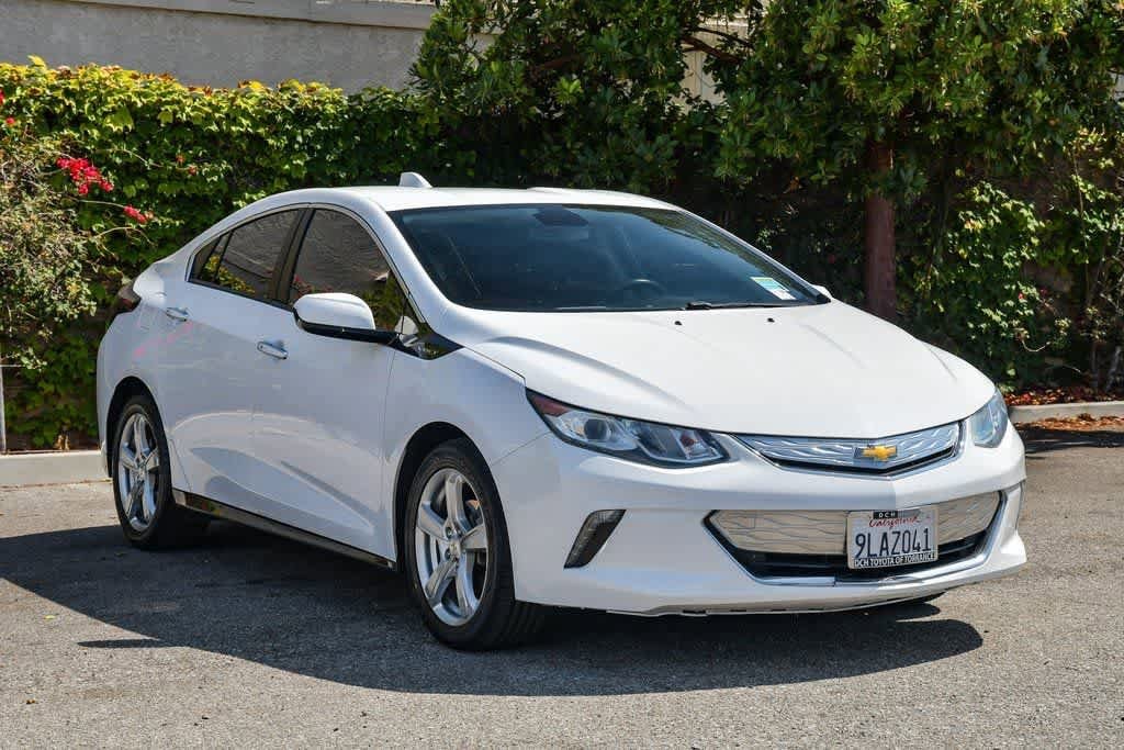 Thumbnail: 2019 Chevrolet Volt - 4