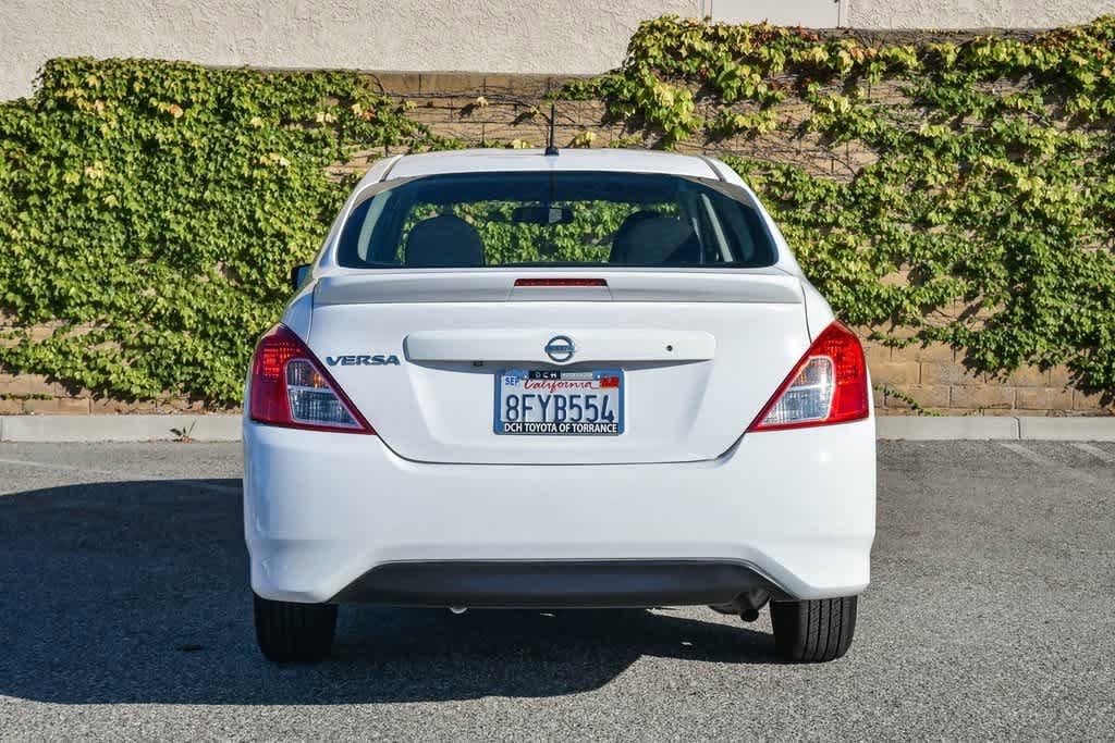 Thumbnail: 2019 Nissan Versa - 8