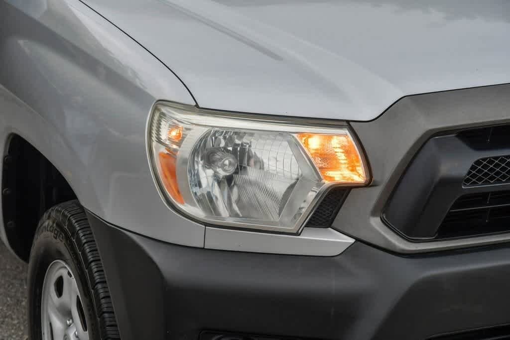 2012 Toyota Tacoma Base 4