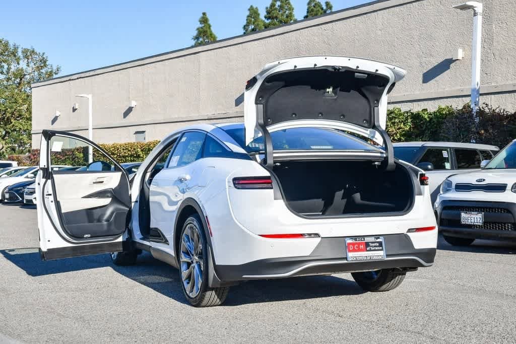 Thumbnail: 2026 Toyota Crown - 27