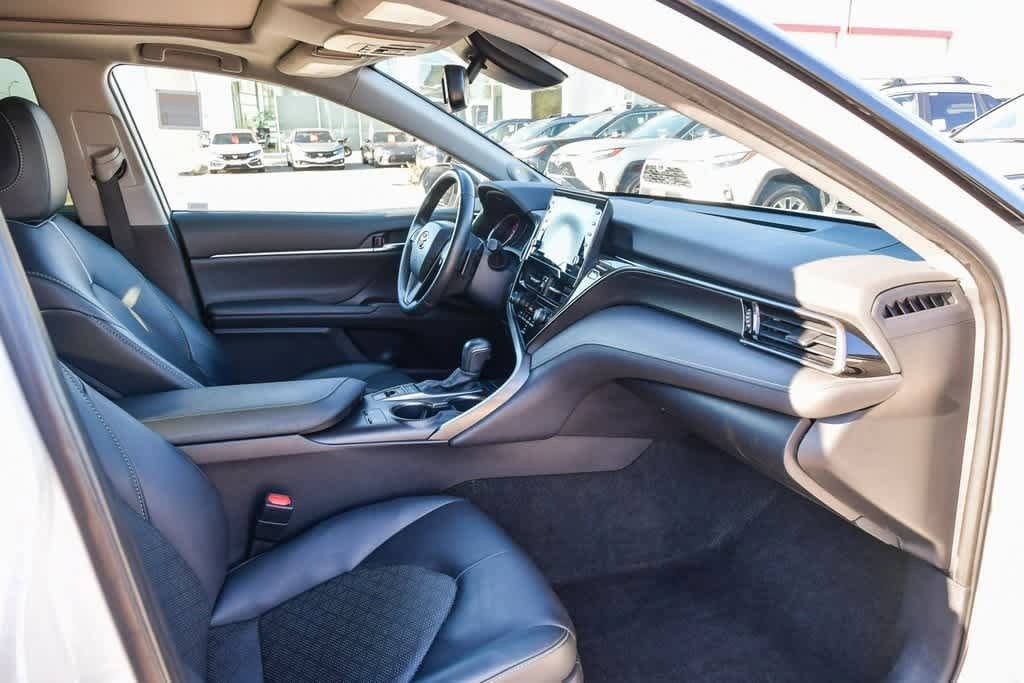 Thumbnail: 2023 Toyota Camry - 15