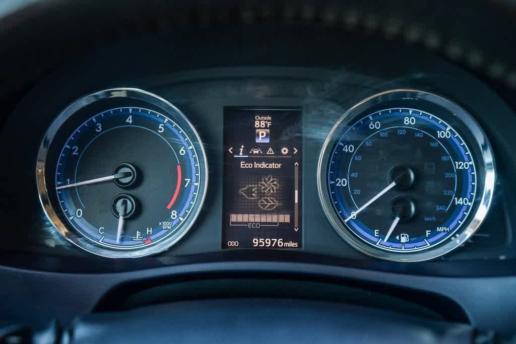 Thumbnail: 2018 Toyota Corolla - 24