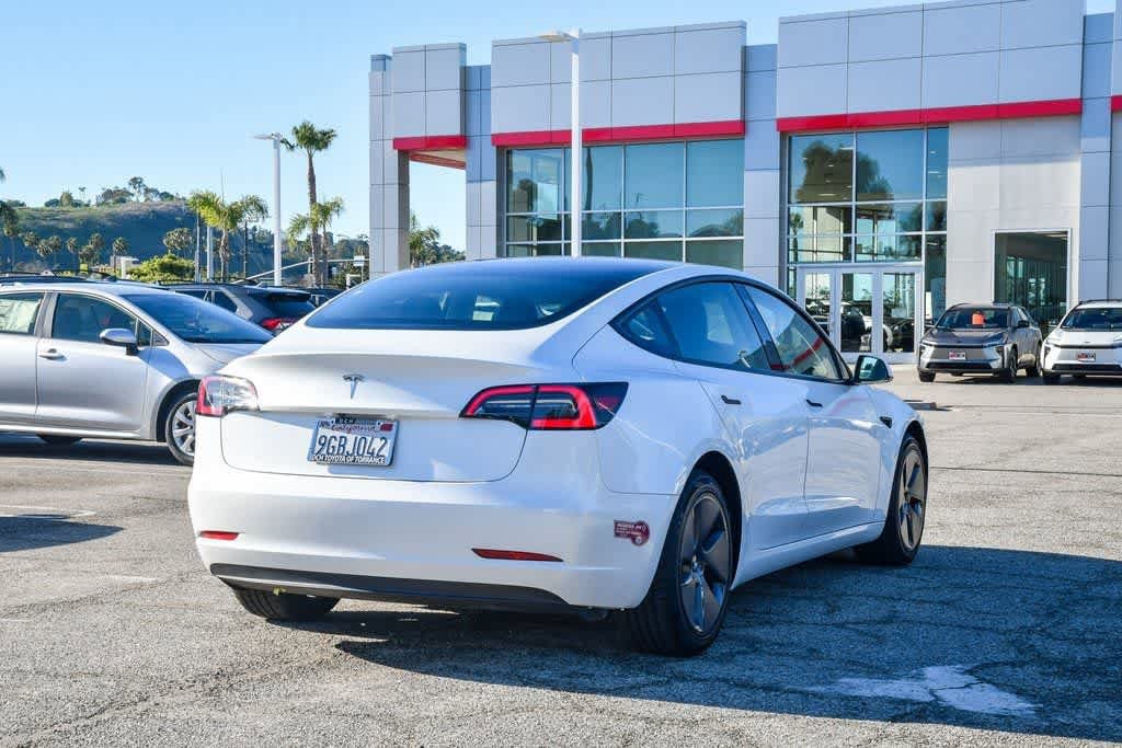 Thumbnail: 2023 Tesla Model 3 - 7