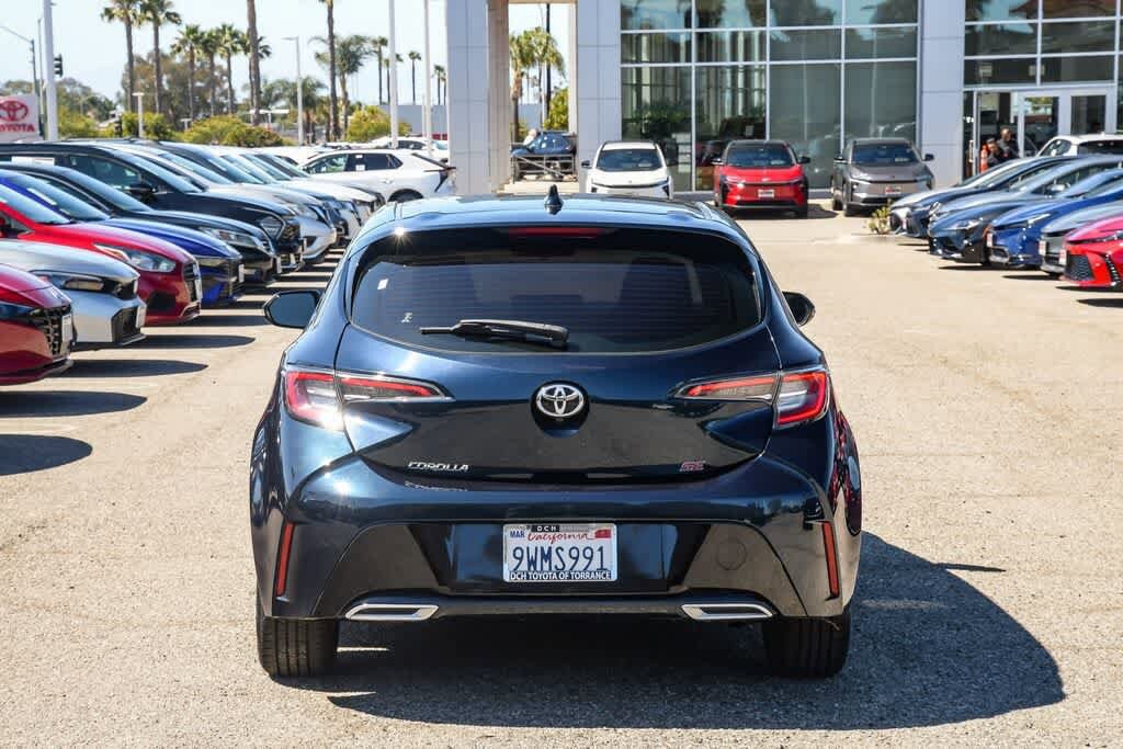 2019 Toyota Corolla Hatchback SE photo 6