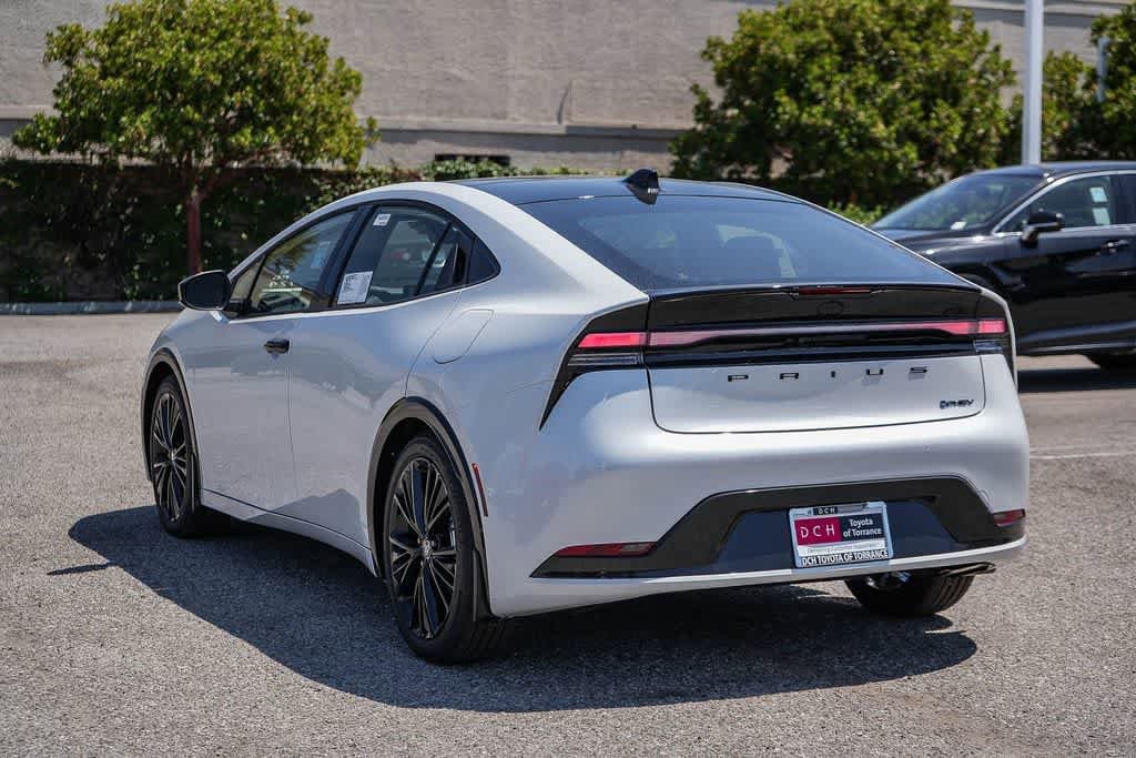 Thumbnail: 2026 Toyota Prius - 8