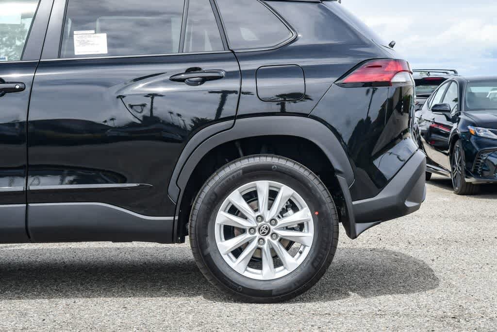 Thumbnail: 2026 Toyota Corolla Cross - 11