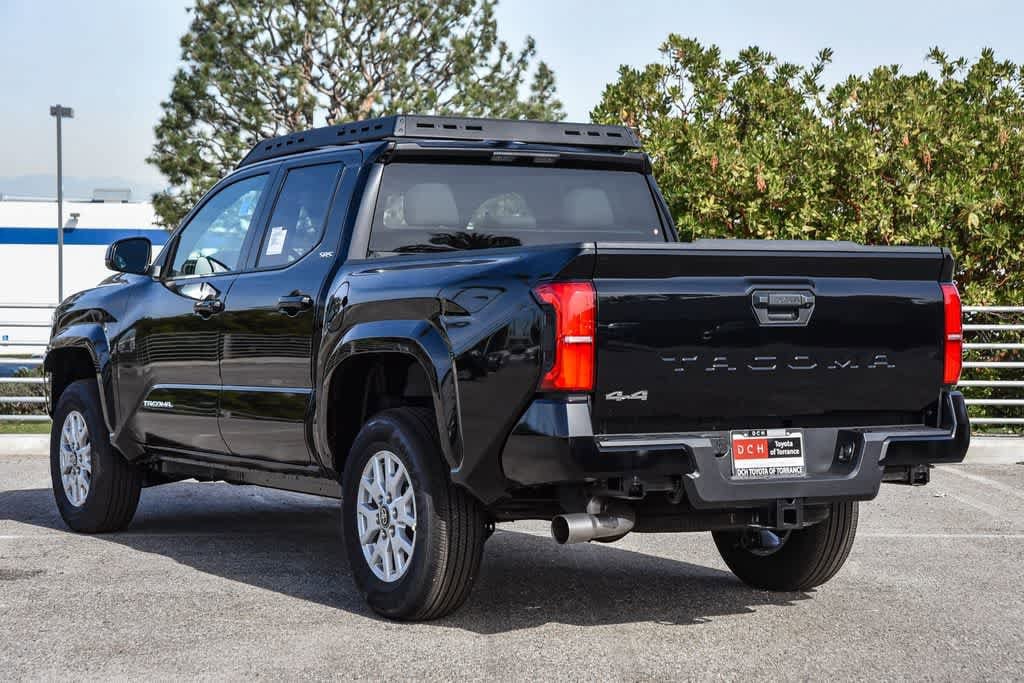 2026 Toyota Tacoma SR5 - Photo 6