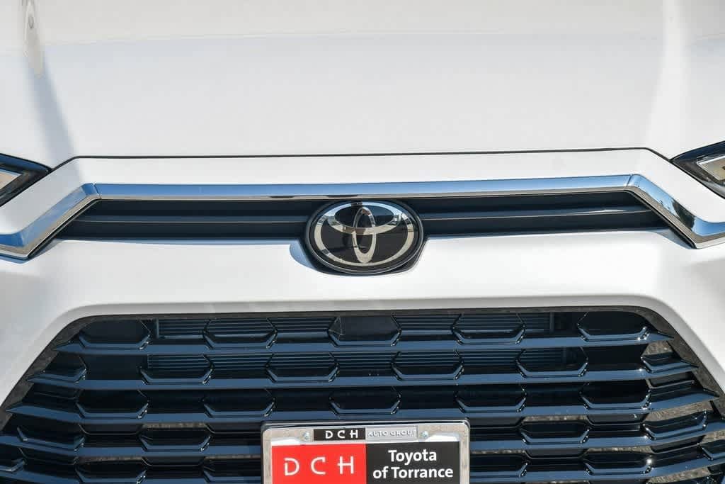 2025 Toyota Grand Highlander XLE 4