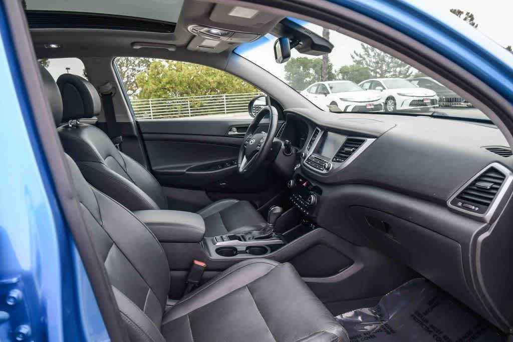 Thumbnail: 2018 Hyundai Tucson - 14