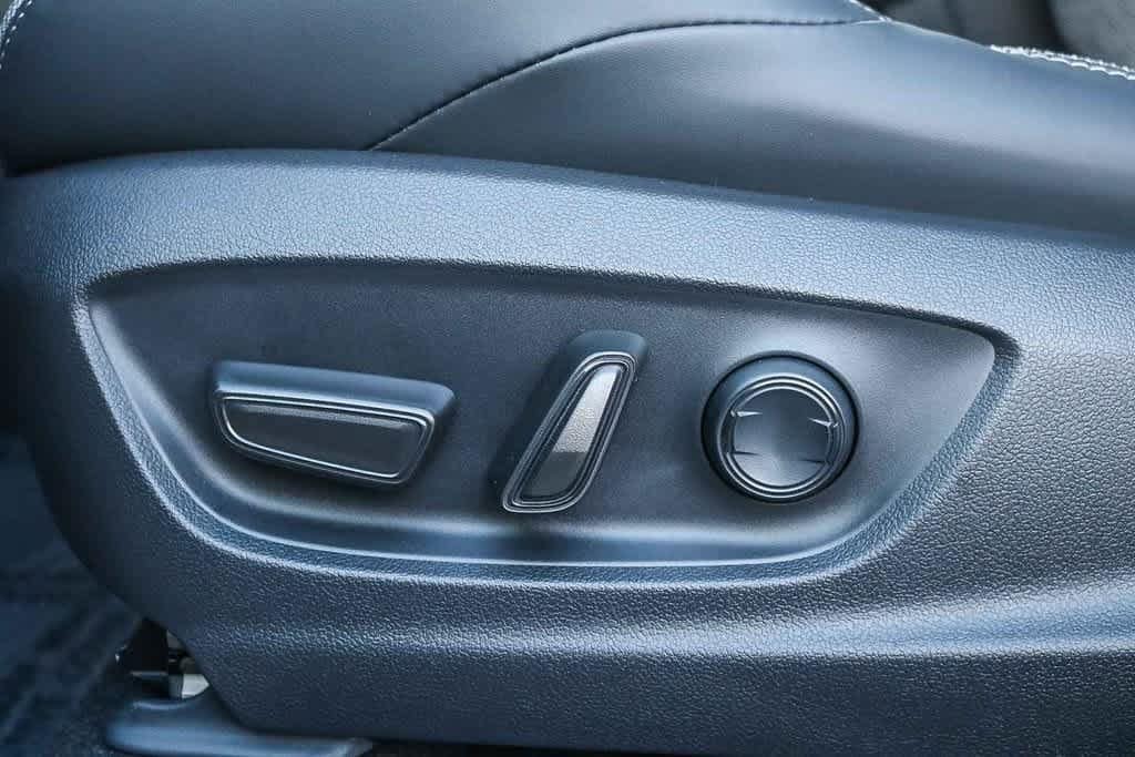 Thumbnail: 2026 Toyota bZ - 20