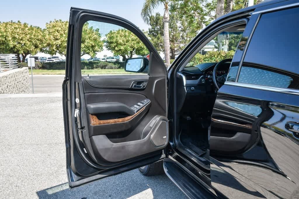 Thumbnail: 2019 Chevrolet Tahoe - 21