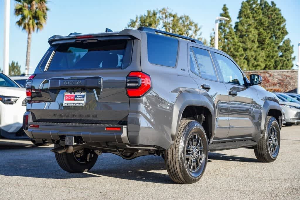 Thumbnail: 2025 Toyota 4Runner - 6