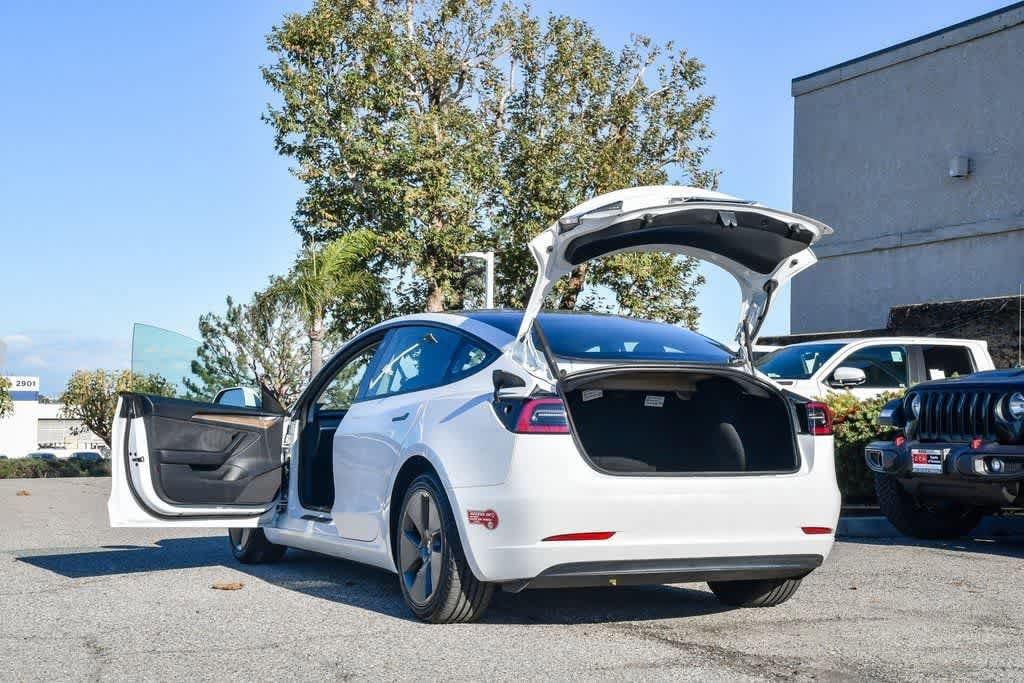 Thumbnail: 2023 Tesla Model 3 - 26