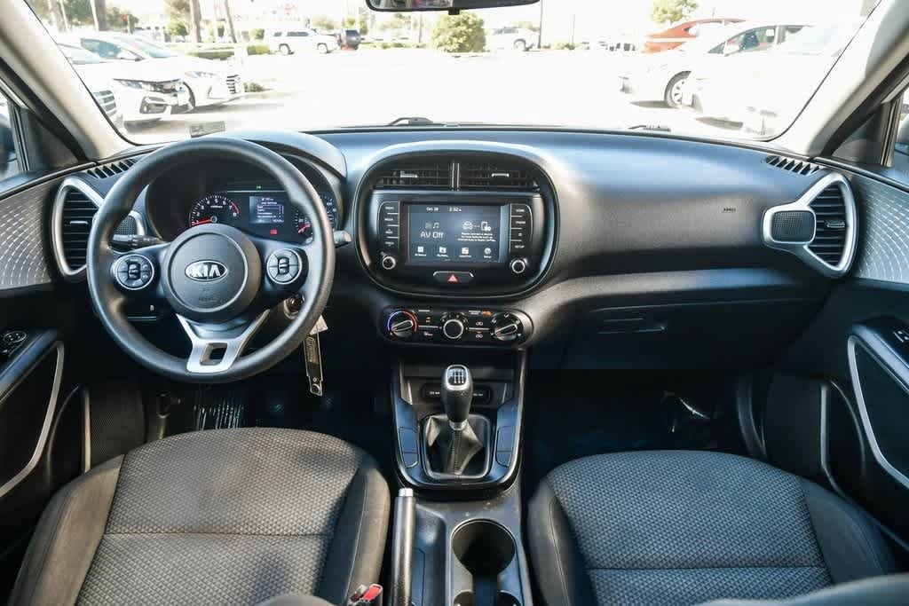 Thumbnail: 2020 Kia Soul - 14