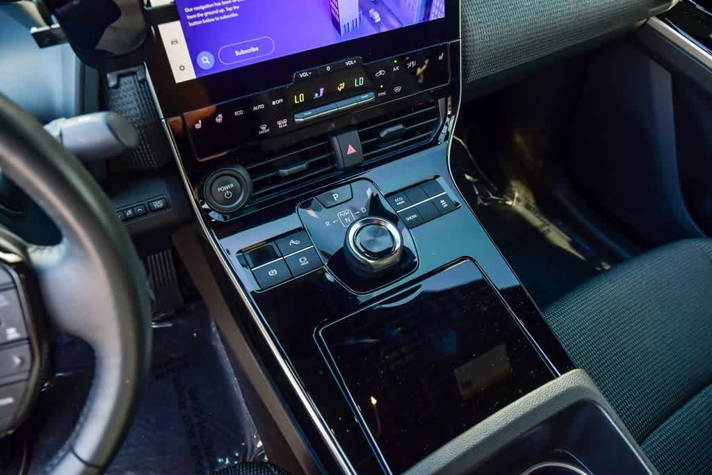 Thumbnail: 2023 Toyota bZ4X - 21