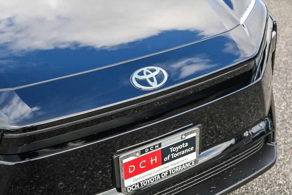 Thumbnail: 2026 Toyota bZ - 5