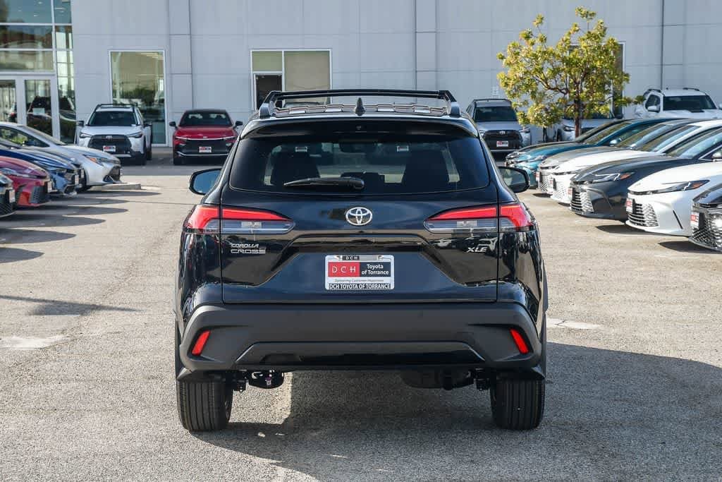 Thumbnail: 2026 Toyota Corolla Cross - 8