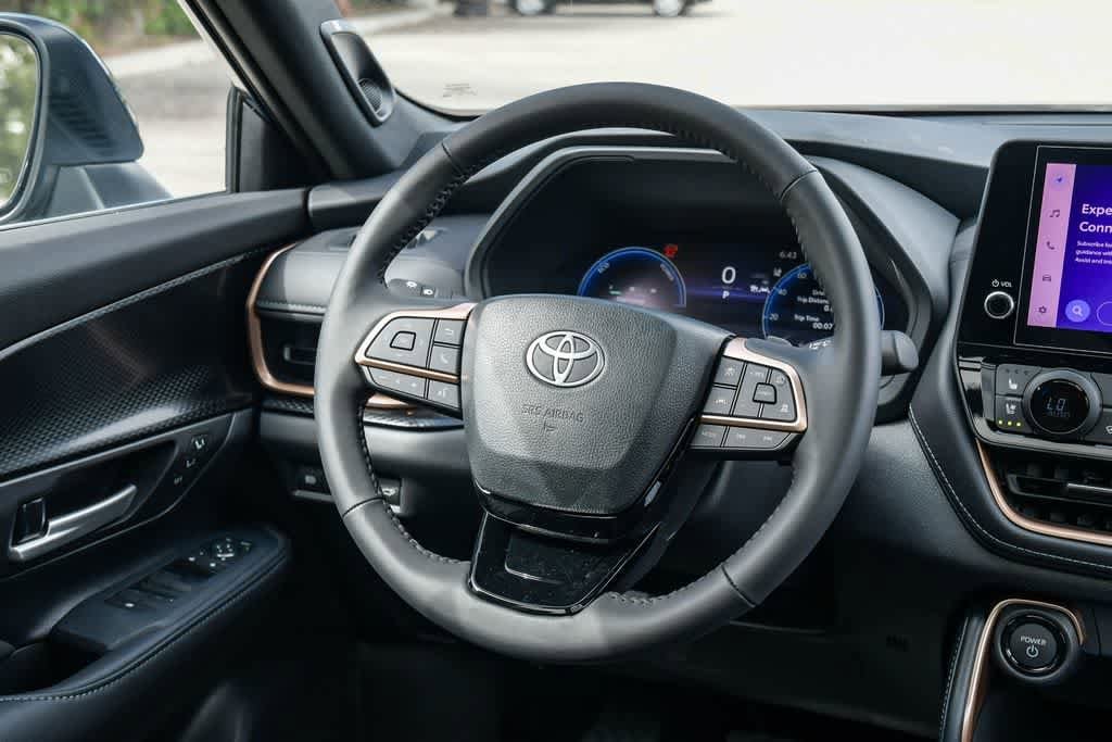 Thumbnail: 2026 Toyota Grand Highlander - 12