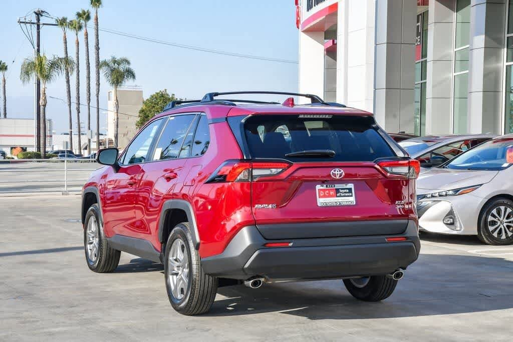 Thumbnail: 2025 Toyota RAV4 - 8