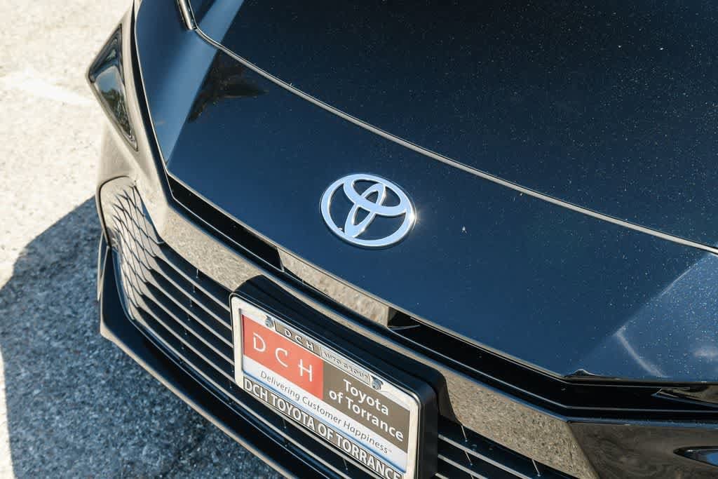 Thumbnail: 2026 Toyota Camry - 4