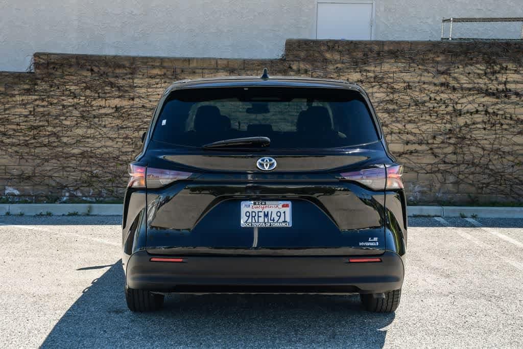 Thumbnail: 2024 Toyota Sienna - 7